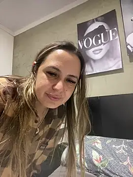 MayaGarcia40 Adlı Modelin Canlı XXX Sohbeti