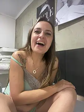 MayaGarcia40's Live XXX Chat