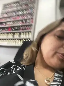 Živý XXX chat MayaGarcia40