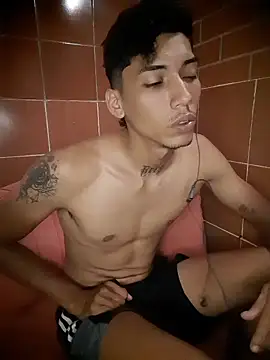 andromeda8377 Webcam Show