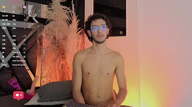 dorian_rosas Show in webcam