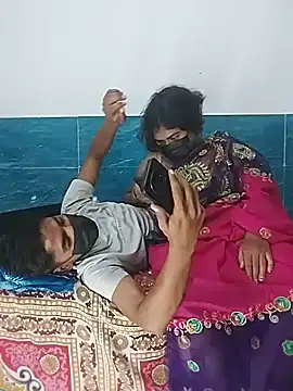 New_couples77 Pertunjukan Webcam
