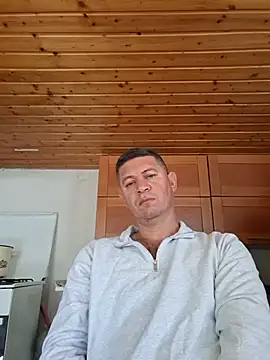 הופעת וובקאם של papi08