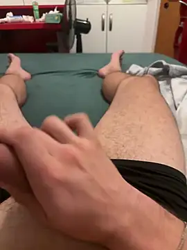 hornyboy_204 webkamerás műsora