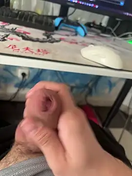 hornyboy_204 Webcam-Show