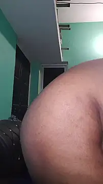 ritujaan Show in webcam