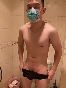 leover1 – webcam-show