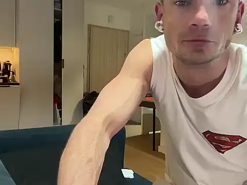 PureeedKirgizia Show in webcam