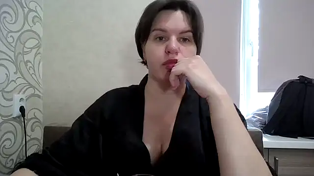 Kavoreli's Live Chat Room
