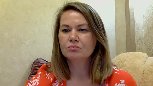 Chat +18 de Rilenavia ao vivo