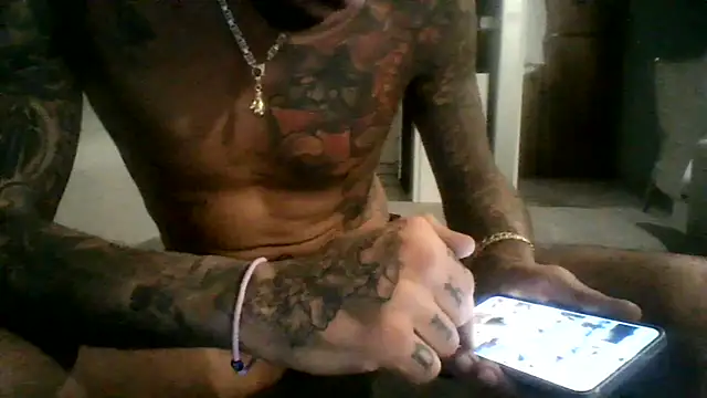torinesebadboy Webcamshow