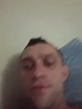 Str8ANIMAL webcam show