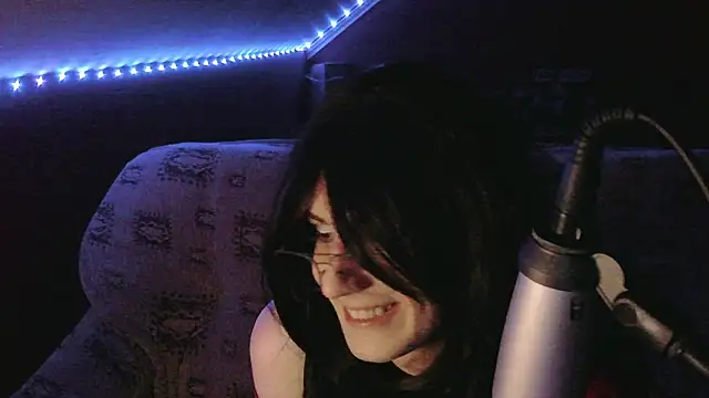 Ash_Baker webcam show