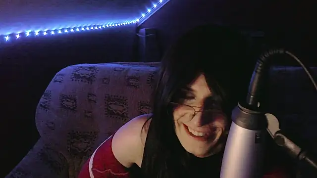 Ash_Baker Show in webcam