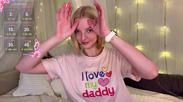 Show modela StasyBloom na web-kameri