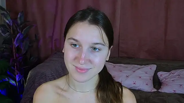 LadyStefaniaa Webcam-Show