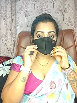 Sowmya8942 网络视讯表演
