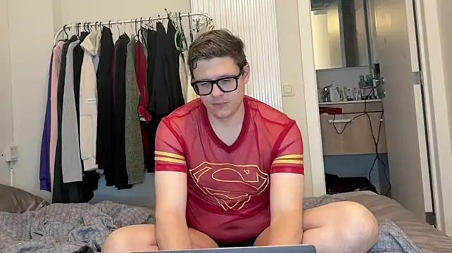 daniel-below Webcam show