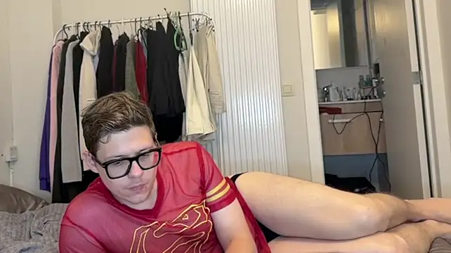 daniel-below Webcam Show