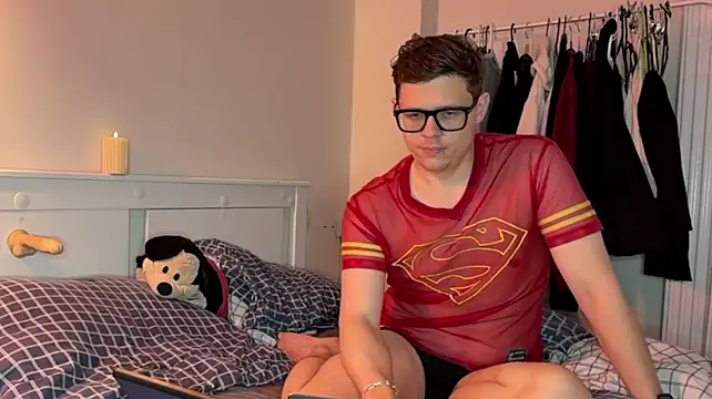 daniel-below webkamerás műsora