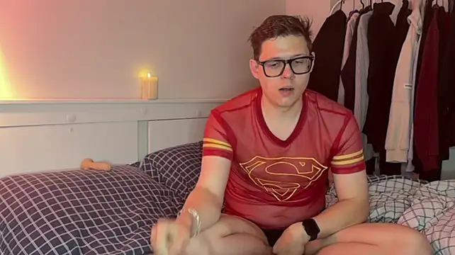 daniel-below webcam show