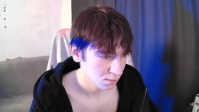 Pokazy przed kamerką – NateAfterDark