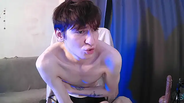 NateAfterDark Show in webcam