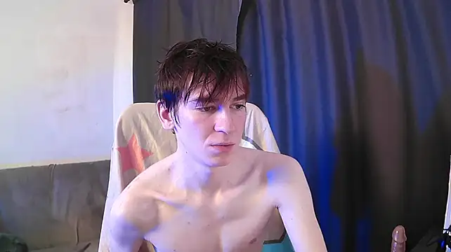 NateAfterDarkn Webbikameraesitys