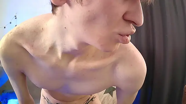 Pokazy przed kamerką – NateAfterDark
