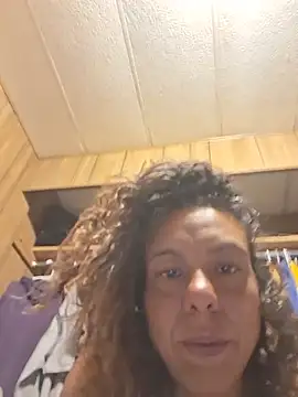 Creamer4444n Webbikameraesitys