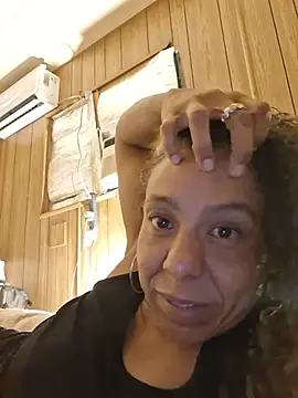 Creamer4444 webcam show