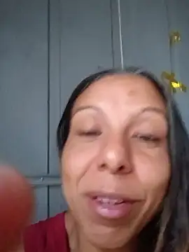Creamer4444 Show in webcam