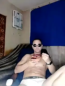 Pokazy przed kamerką – JackVan4Cole