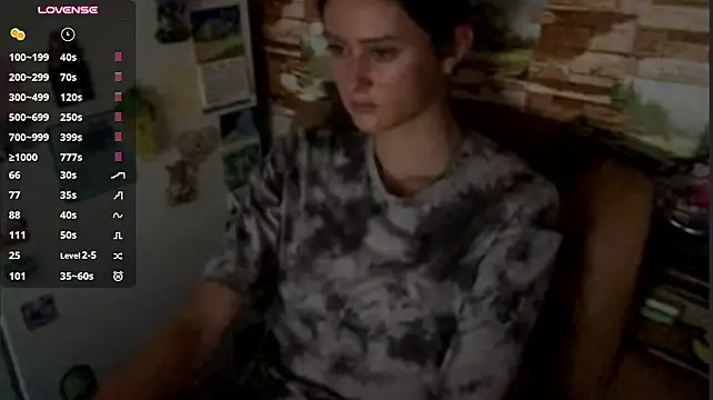 Chat +18 de RenettaImrie ao vivo