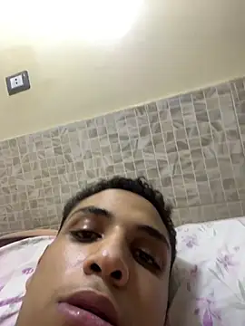 عرض كام Ahmed672
