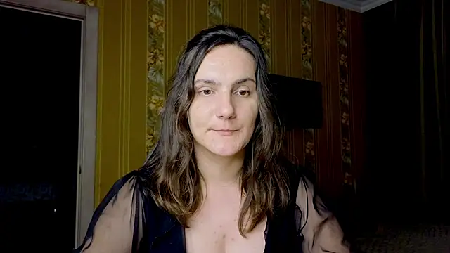Show modela WiFi_Wifey na web-kameri