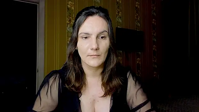 WiFi_Wifey Chat XXX live