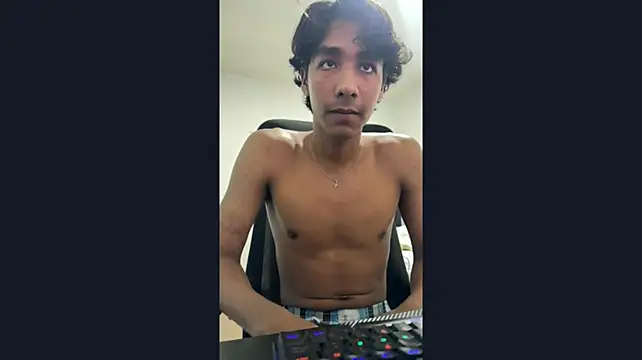 jimmy_truee's Webcam Show