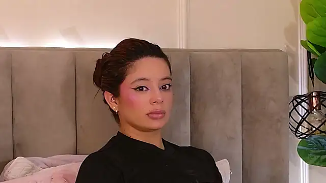 cami_saen – webcam-show