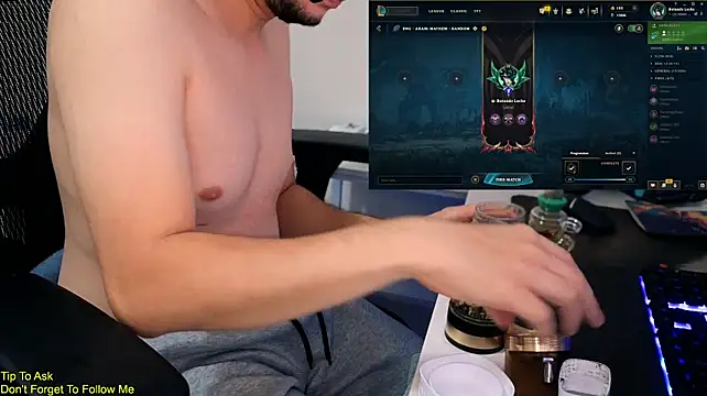 StickyJoystick – webcam-show