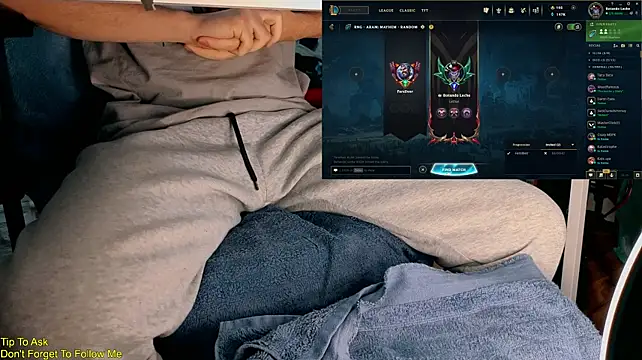 הופעת וובקאם של StickyJoystick