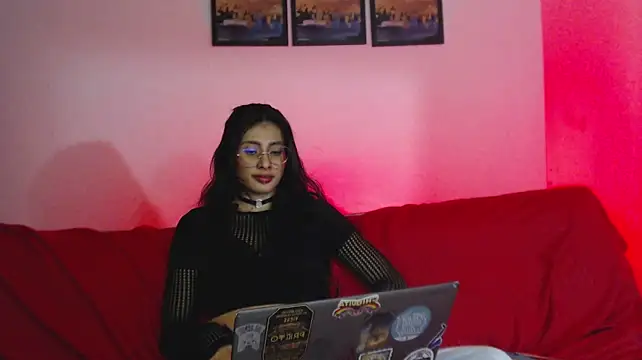 Saela__rossae's Webcam Show