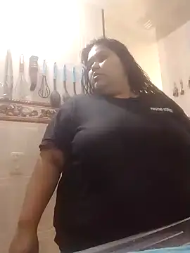 magda_curvy2324 Adlı Modelin Web Kamerası Şovu