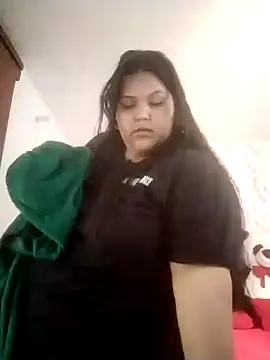 magda_curvy2324のライブXXXチャット