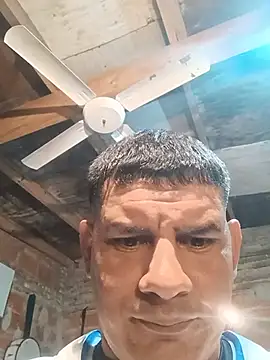 عرض كام Gusta86