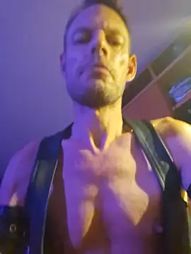 LeatherStudNL webcam show