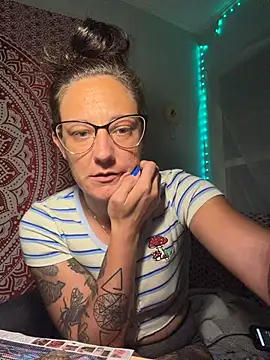 xnaomifox's Webcam Show