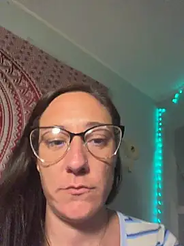 xnaomifox Chat XXX live