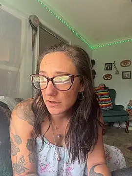xnaomifox Chat XXX in diretta