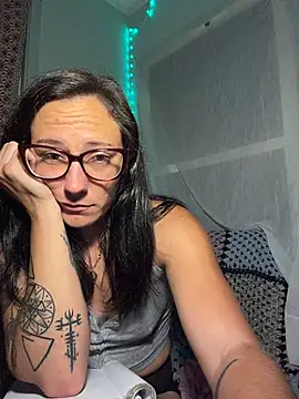 xnaomifox's Webcam Show